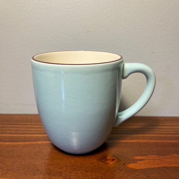 Crate & Barrel Audrey Coffee Mugs – Set of 4 (Robin’s Egg Blue) - Picture 6 of 14